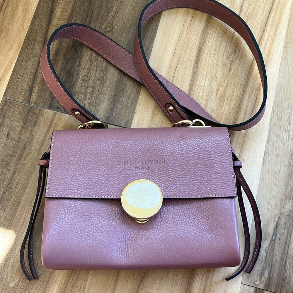 Christian Laurier Paris Mauve Leather Crossbody Purse NWOT‎